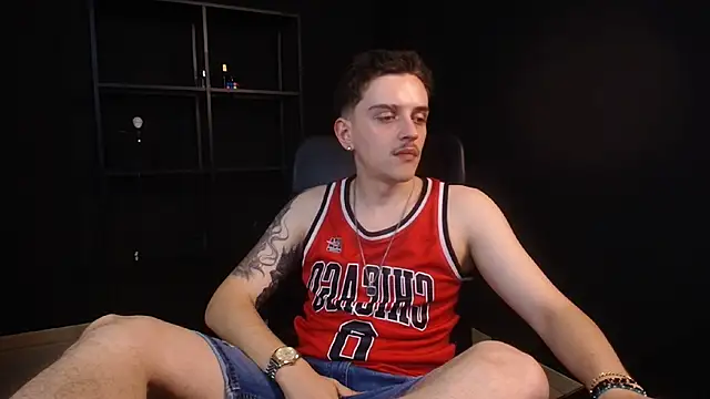 Chat XXX Live FelixStarkk