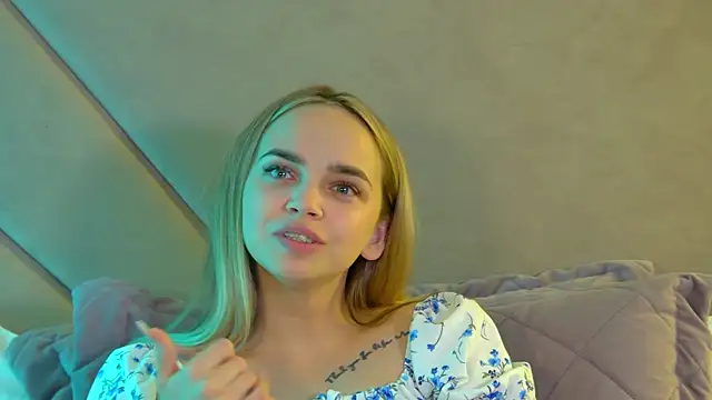 AnitaVenture Chat XXX live