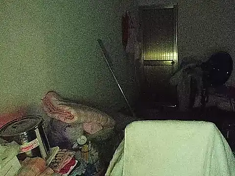 RebelAura 现场XXX聊天