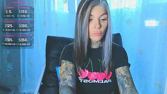 tattooedBabyy's Live XXX Chat