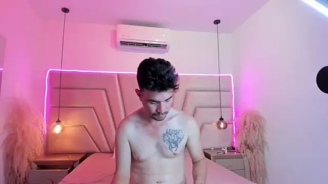 Luna_and_Axell's Live XXX Chat