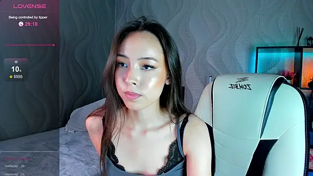 צ'אט XXX בשידור חי של PlayfulPout