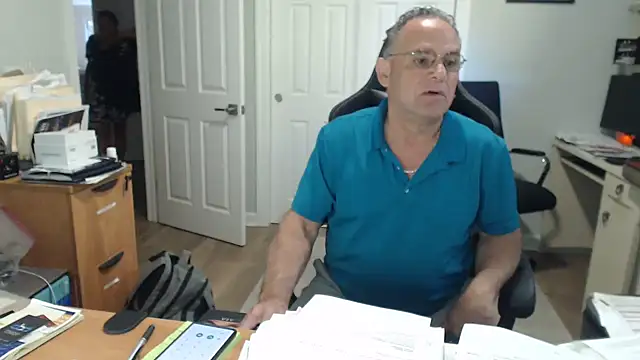 Chat XXX en directo de twopeopleinlove