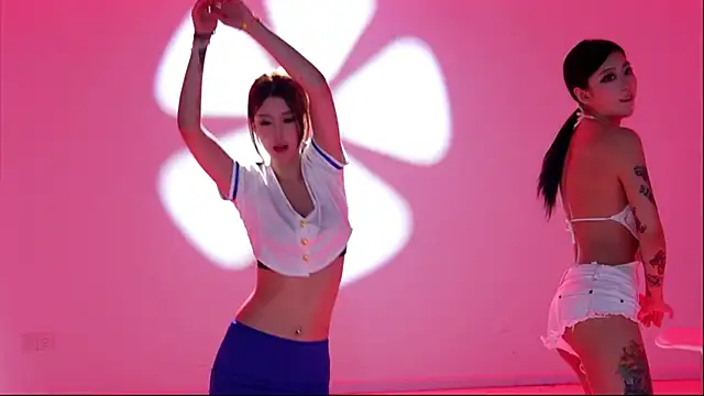 Novagirls 即時 XXX 聊天