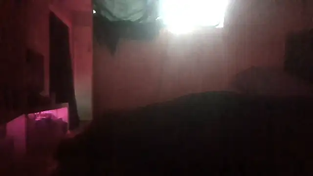 Živý XXX chat 1n0nlythroat