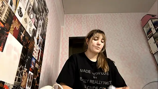 JanineThielman Live XXX-Chat
