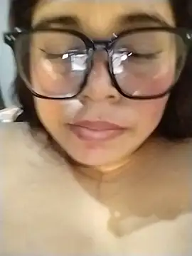 Diamily's Live XXX Chat