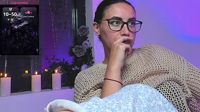 XXX chat uživo modela RitaSonnet