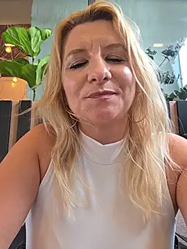KaylinJan – Live XXX-chat