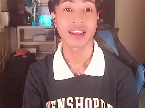 Ryu_23 Chat XXX in diretta