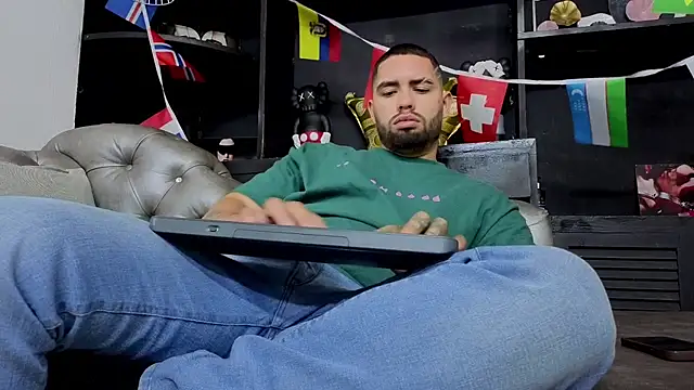matteosantosn Live XXX chat