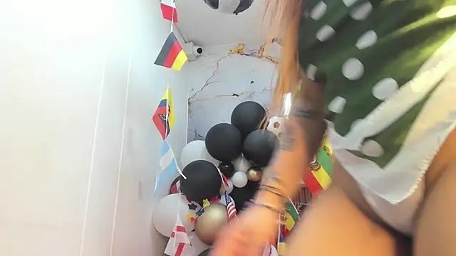 Živý XXX chat Holly_22