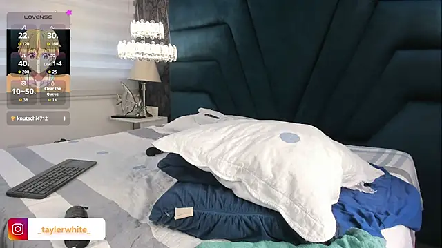 TaylerWhite's Live XXX Chat