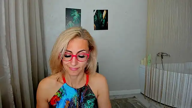 MuseOfStage Live XXX Chat