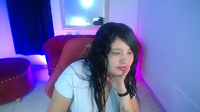 nathaly_low1's Live XXX Chat