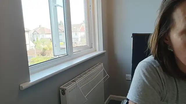 eatmypie69's Live XXX Chat