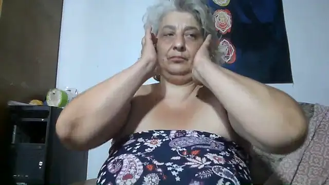 Chat +18 de ExquisiteMature ao vivo