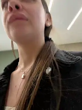 Chat XXX en directo de KristiRich