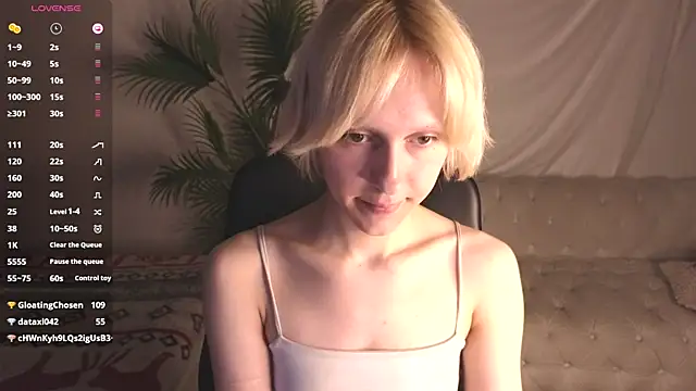 holyedward Live XXX-chat