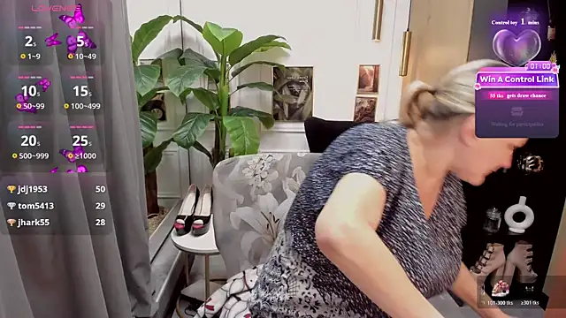 צ'אט XXX בשידור חי של ScarlettSoft