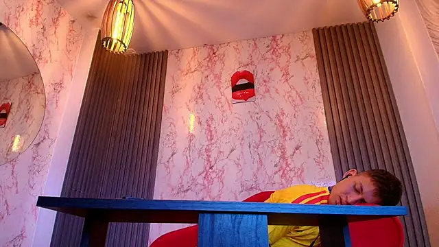 Chat XXX ao vivo de Axel_Romanov