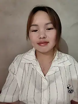 Mina_xYx 现场XXX聊天