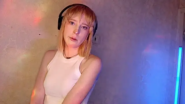 Chat XXX en directo de CuteLittleAngel