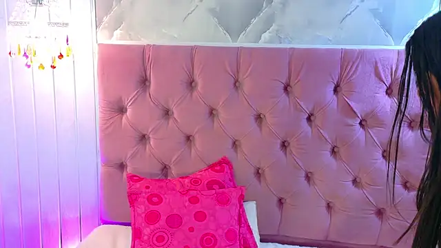 RenataPeach 라이브 XXX 채팅