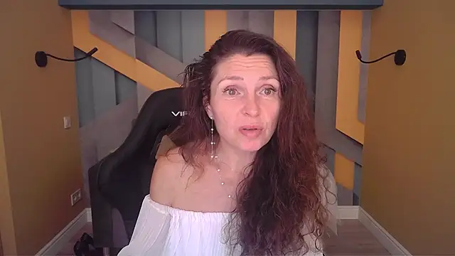 EllaLong Live XXX-Chat