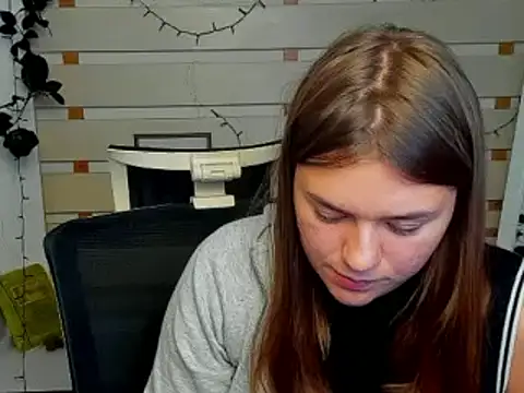 دردشة Josephine_Kiss الجنسية المباشرة