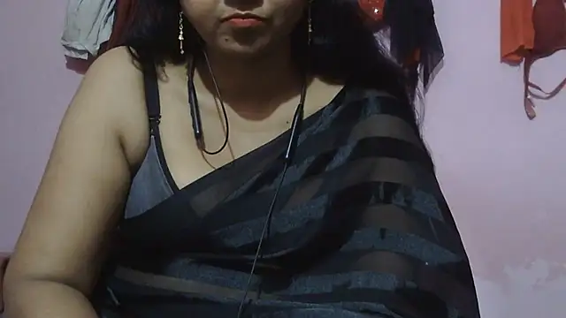 Pooja-suman's Live XXX Chat