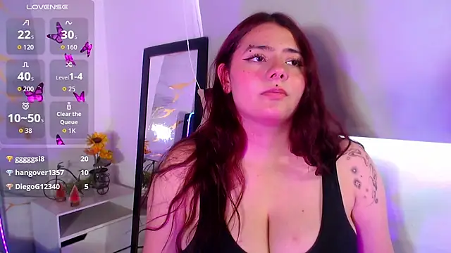 Lizeth_bigboob: онлайн-секс-чат