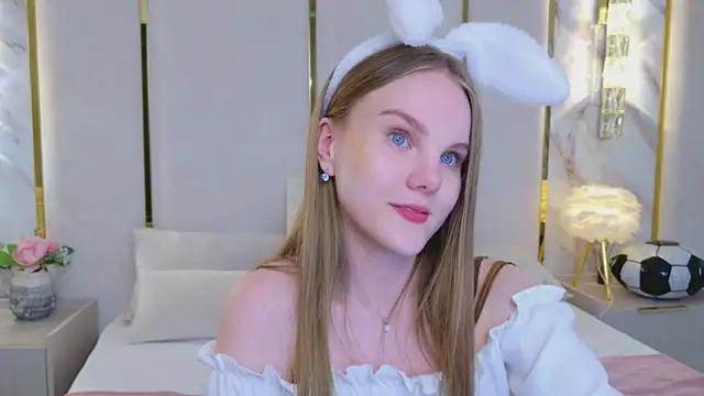 Lili_Lohan Chat XXX in diretta