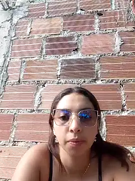 aziel_ardiente's Live XXX Chat