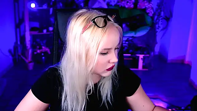 stellawatts 라이브 XXX 채팅