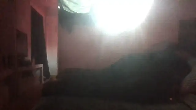 1n0nlythroat's Live XXX Chat