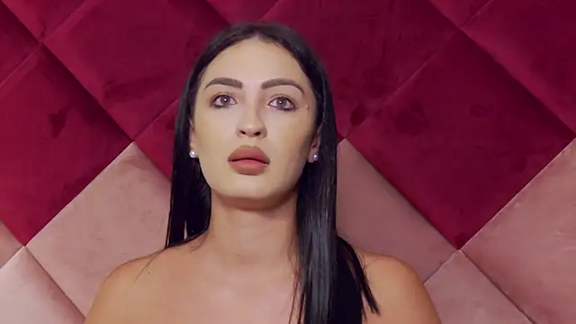 دردشة VictoriaLanes الجنسية المباشرة