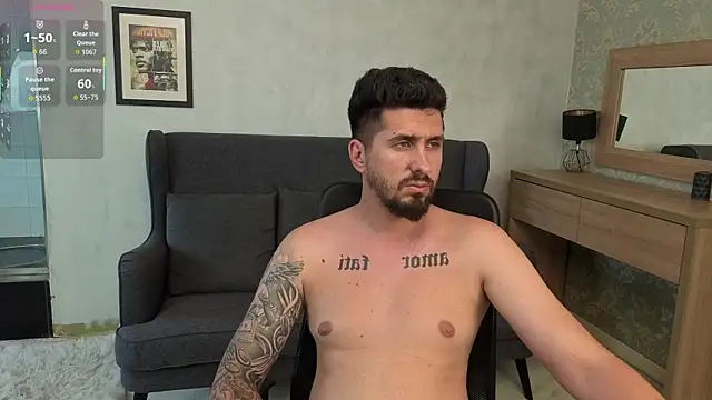 XXX chat uživo modela LoganStroud