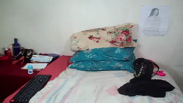 XXX chat uživo modela Indian_FireXX