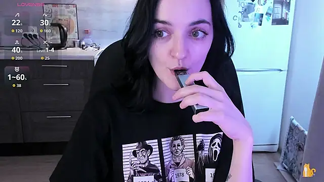 XXX chat uživo modela miura_moon