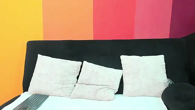 Rowan_Cley Chat XXX live