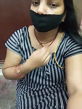 Manjudear's Live XXX Chat