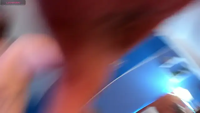 XXX chat uživo modela Kim_Jeins666_