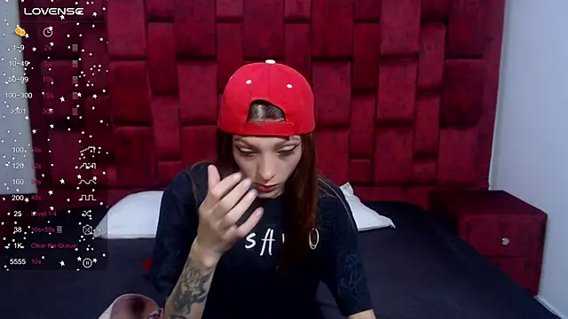 barby_jones25: απευθείας συνομιλία ΧΧΧ