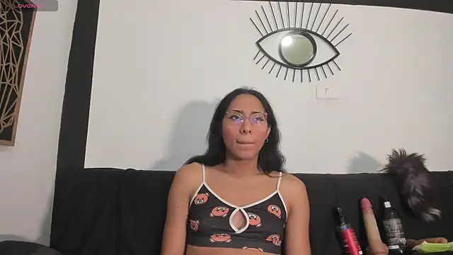 دردشة EmilyGomezLS الجنسية المباشرة