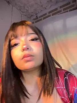 CharlotteMillers' Live XXX Chat