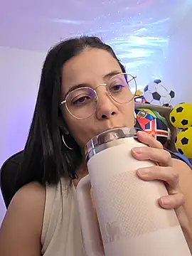 miaeyex 라이브 XXX 채팅
