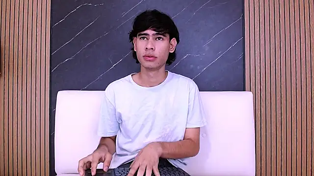 Kevin_Brooks1 Live XXX-Chat