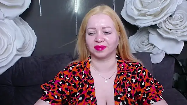 OliviaVerr's Live XXX Chat