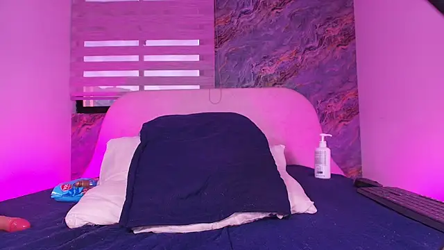 Živý XXX chat anais_dl